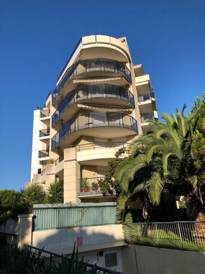 Front Beach Luxury Near Nice Airport Cagnes-sur-Mer Exteriör bild